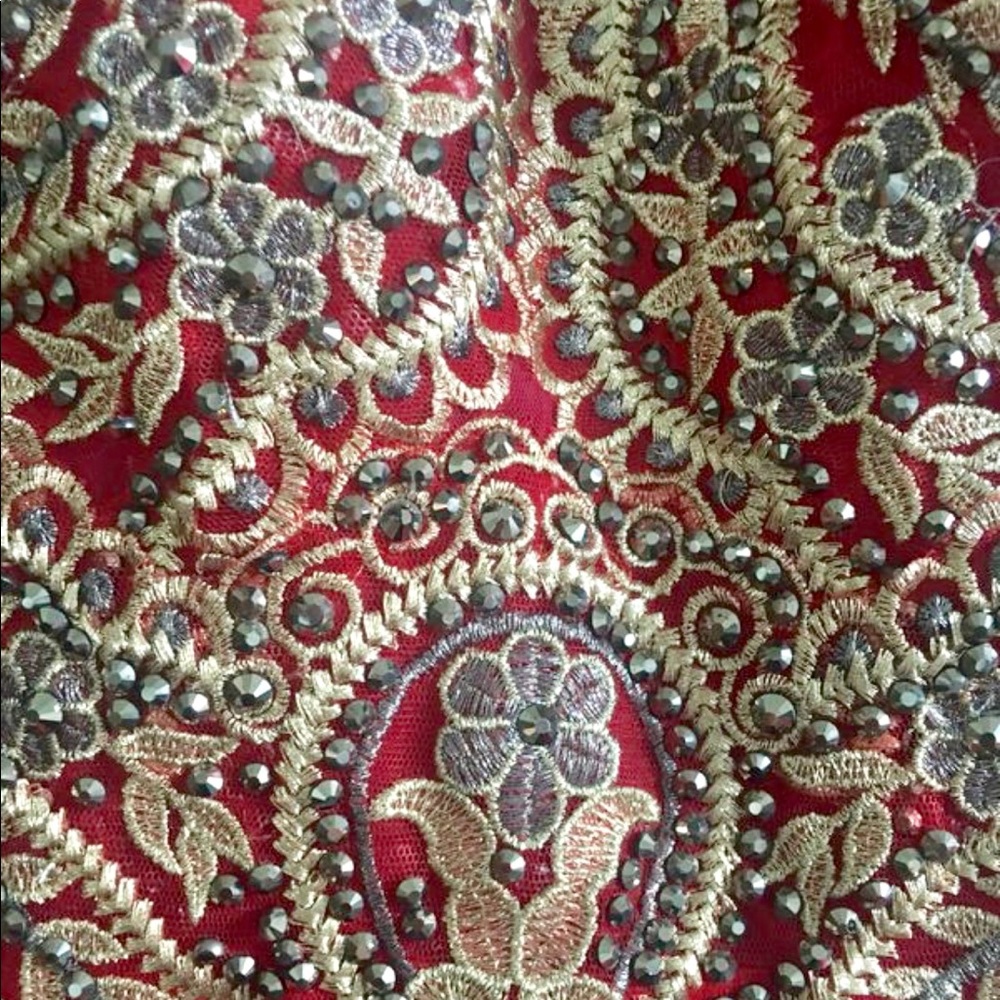 Dress - Picture 4 of 6